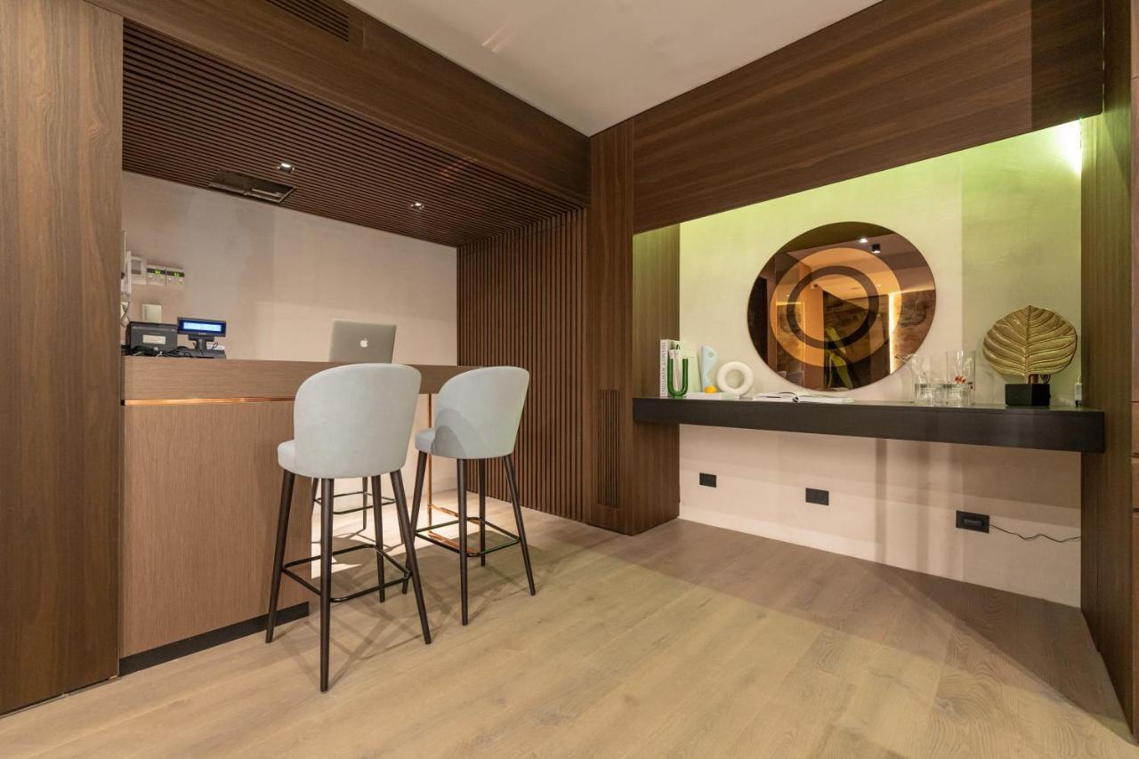 Agra Suites Naples Luaran gambar