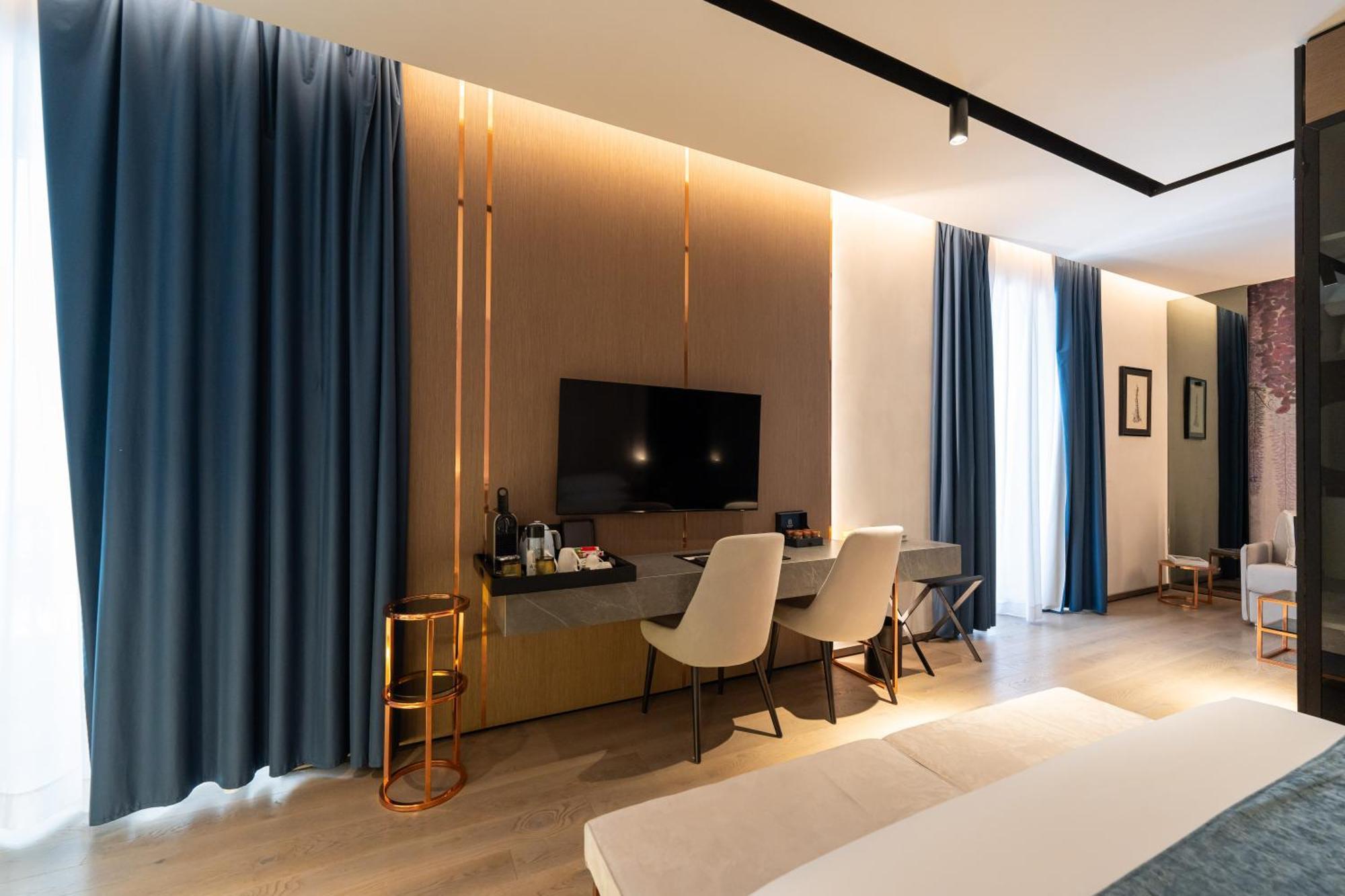 Agra Suites Naples Luaran gambar