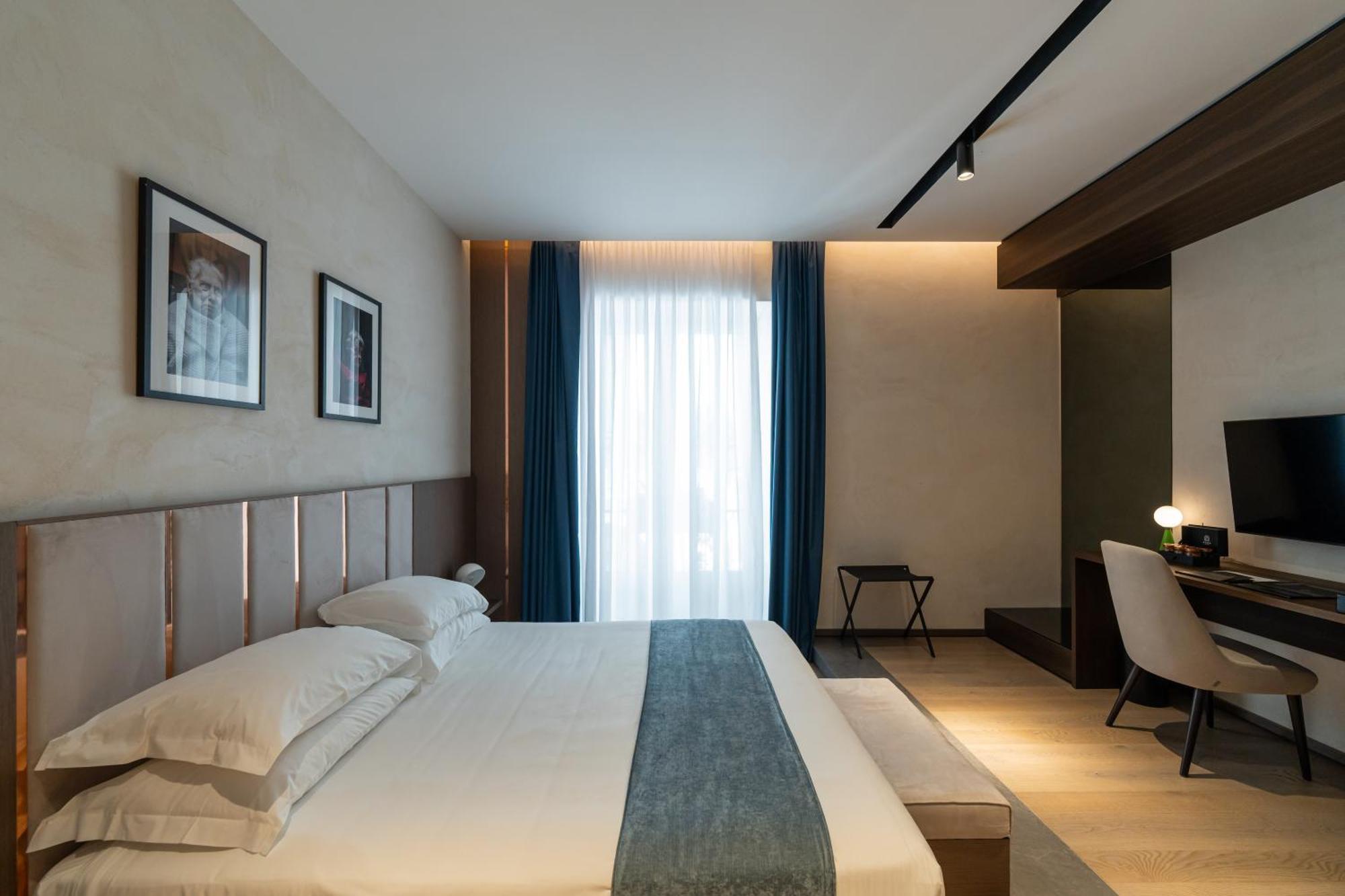 Agra Suites Naples Luaran gambar