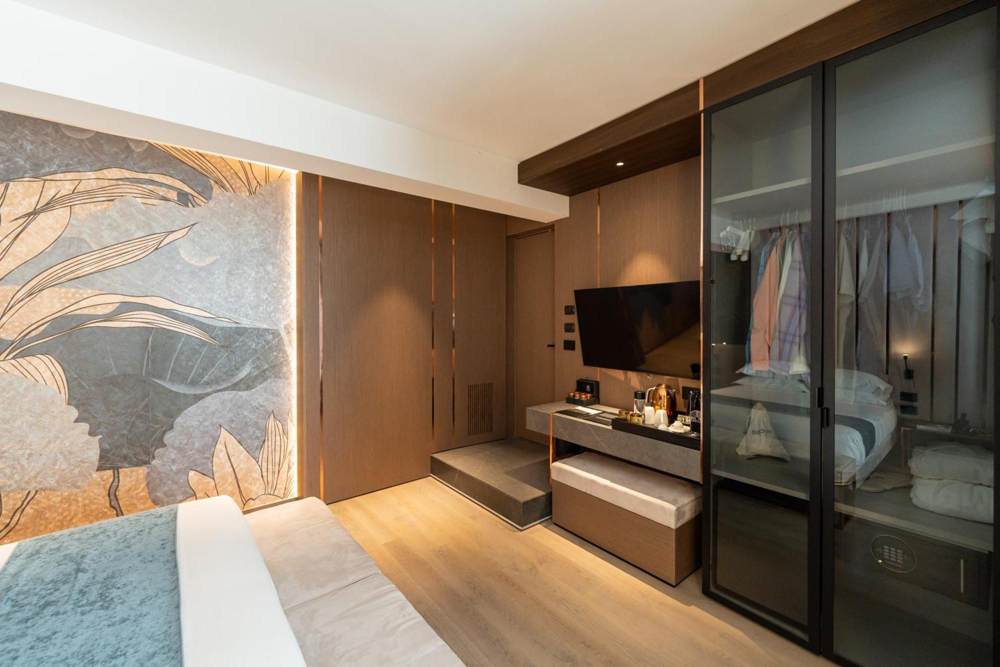 Agra Suites Naples Luaran gambar